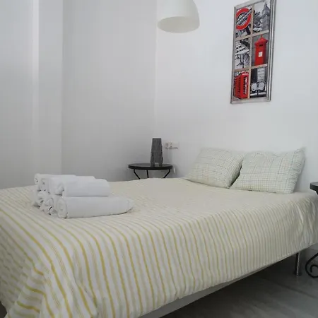 - Jinetes, 13 * Malaga