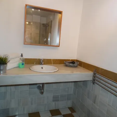 - Jinetes, 13 Apartment Malaga
