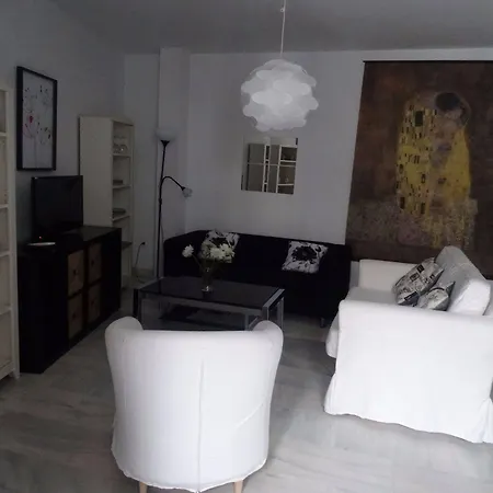 - Jinetes, 13 Apartment
