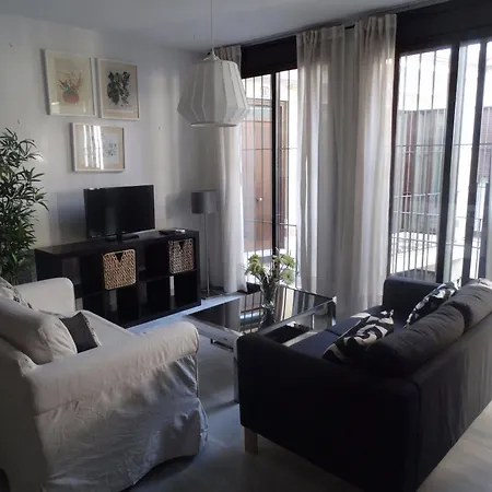 - Jinetes, 13 Apartmán Màlaga